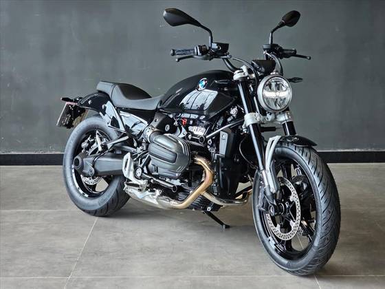 BMW R 12 